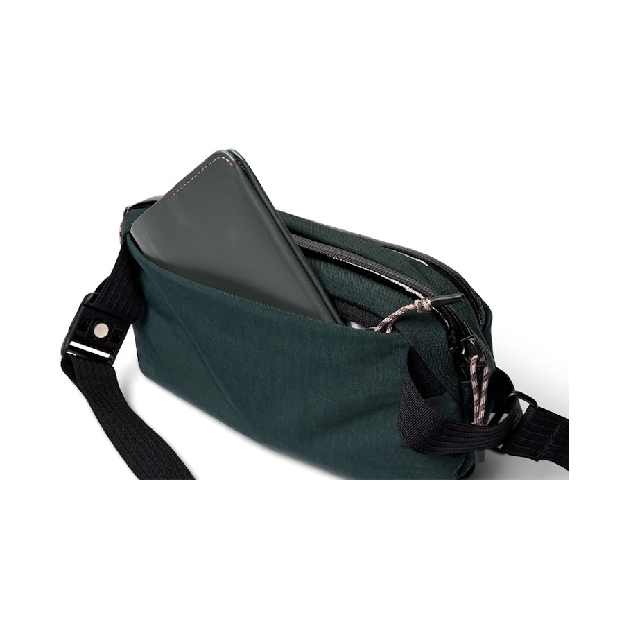 Bellroy Venture Ready Sling 2.5L Deep Ocean Deep Ocean