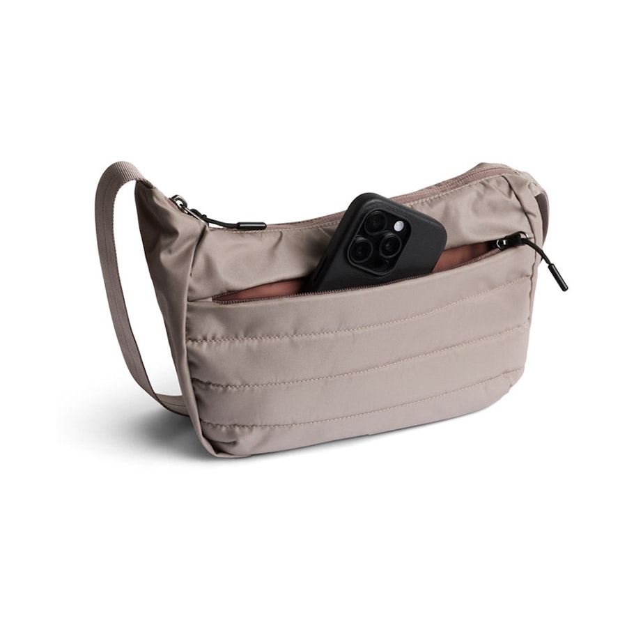 Bellroy Laneway Crescent Bag 2.5L Fawn Fawn