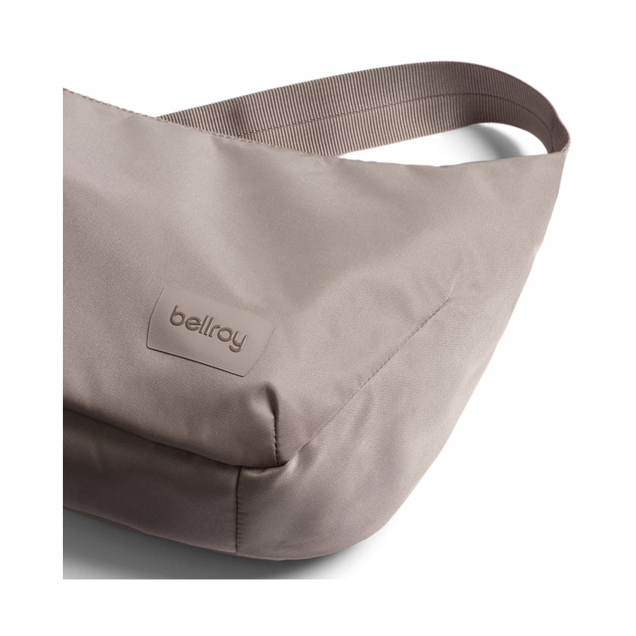 Bellroy Laneway Crescent Bag 2.5L Fawn Fawn
