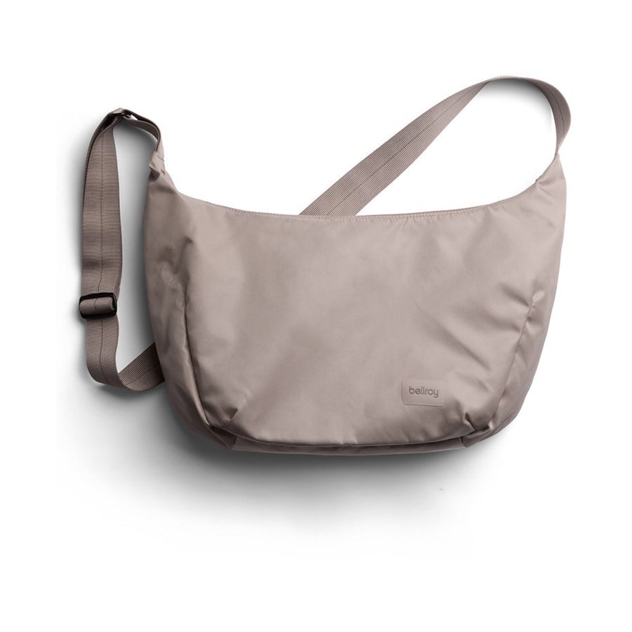 Bellroy Laneway Crescent Bag 7L Fawn Fawn