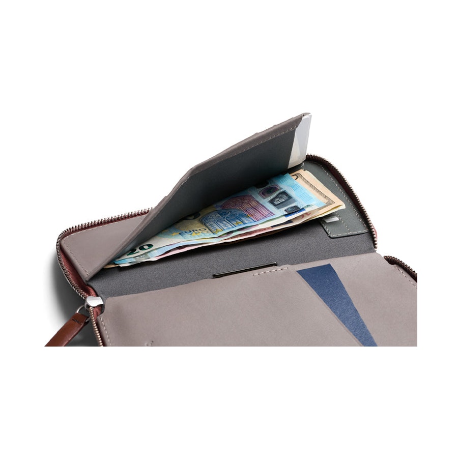 Bellroy Travel Folio Second Edition Sienna Sienna