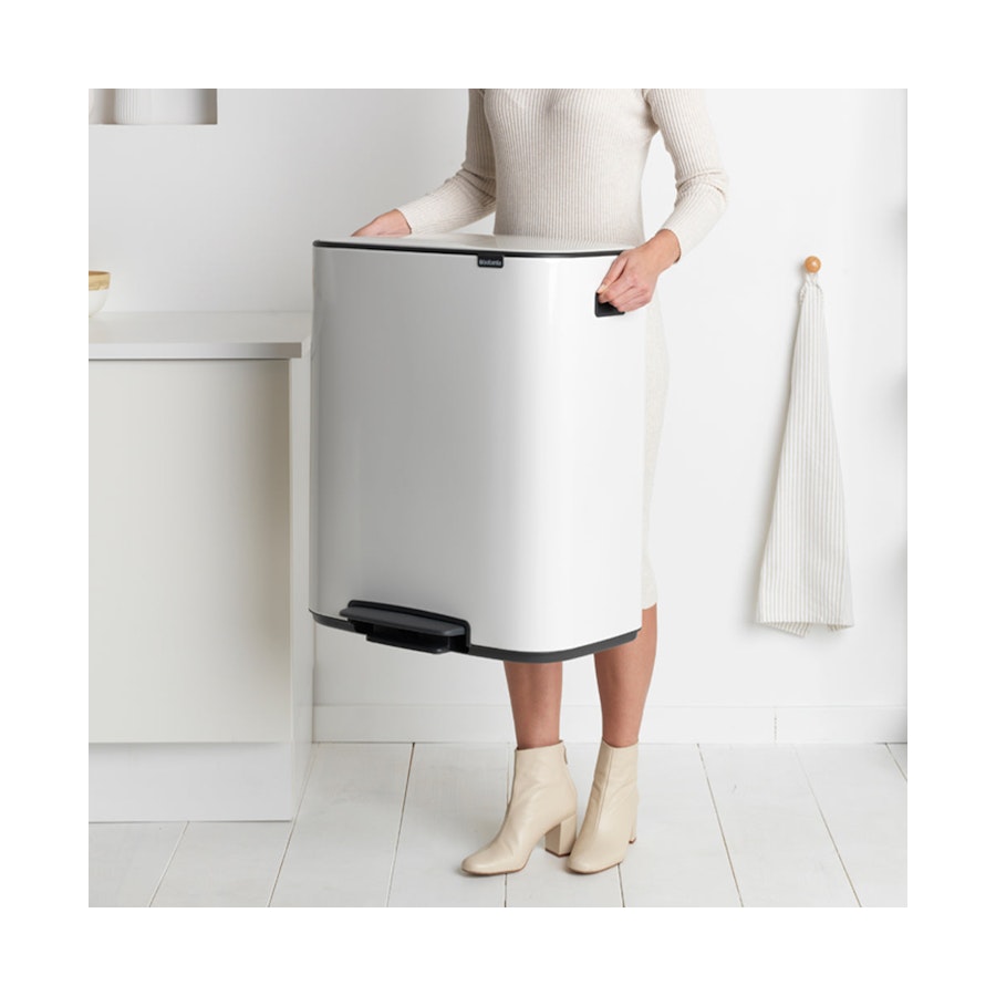 Brabantia Bo Pedal Bin (60L) White White