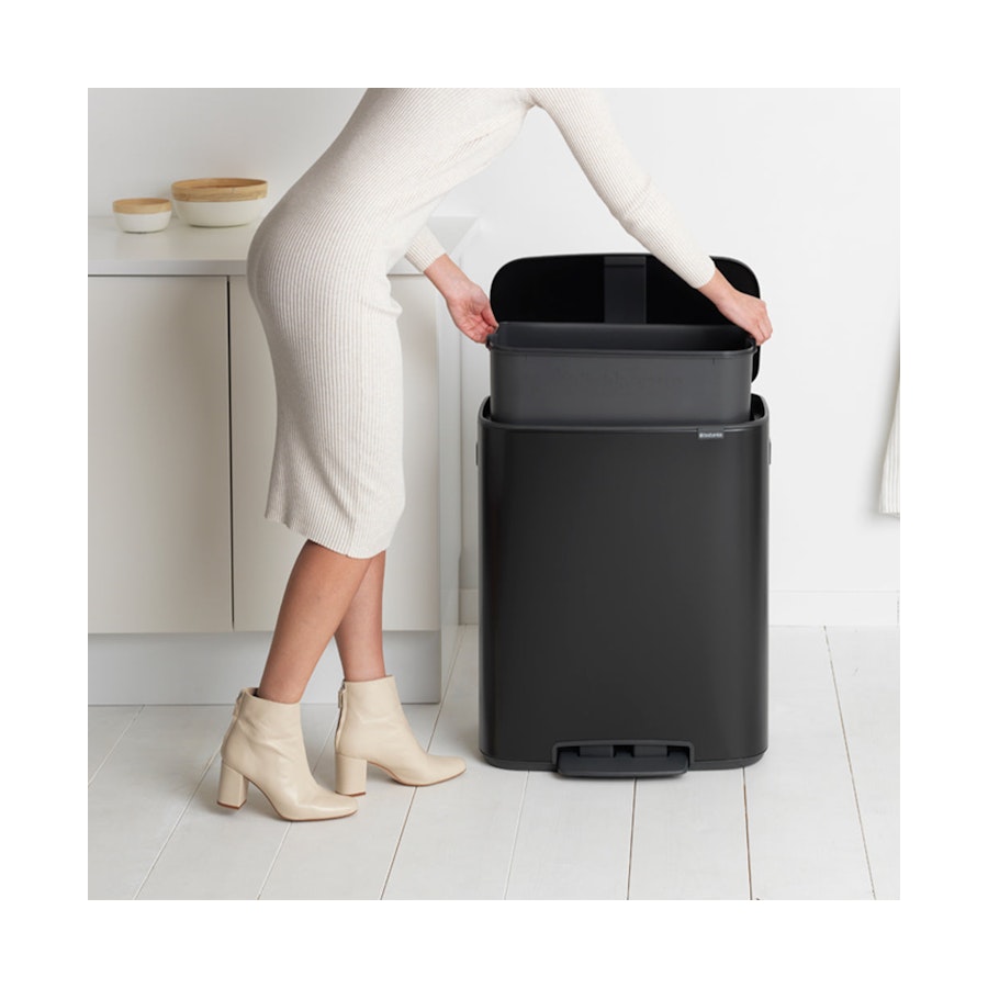 Brabantia Bo Pedal Bin (60L) Matte Black Matte Black