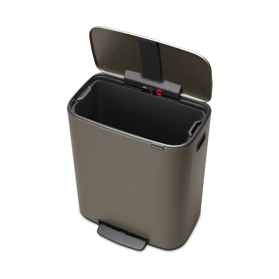 Brabantia Bo Pedal Bin (60L) Platinum Platinum