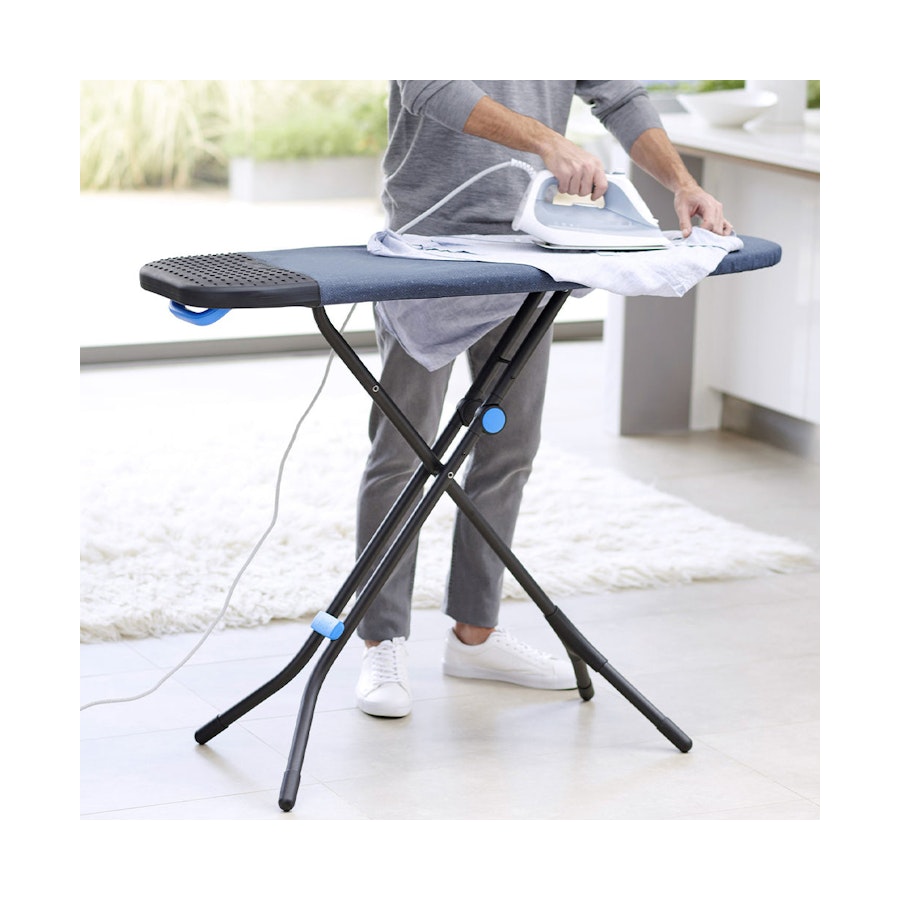 Joseph Joseph Glide Plus Easy-Store Ironing Board with Advanced Cover Black/Blue Black/Blue