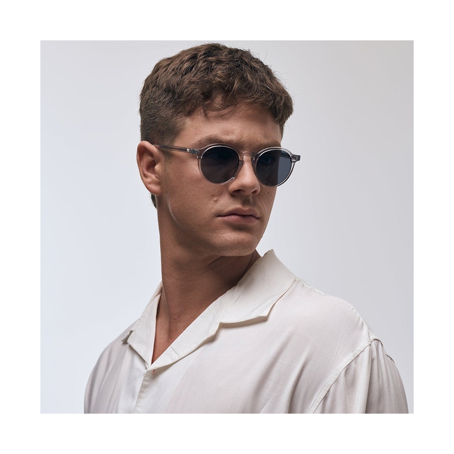 Rixx Morrice Sunglasses Crystal Grey Crystal Grey