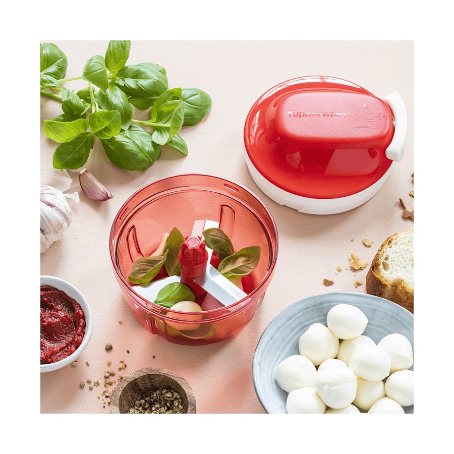 Tupperware Supersonic Compact Chopper Red Red