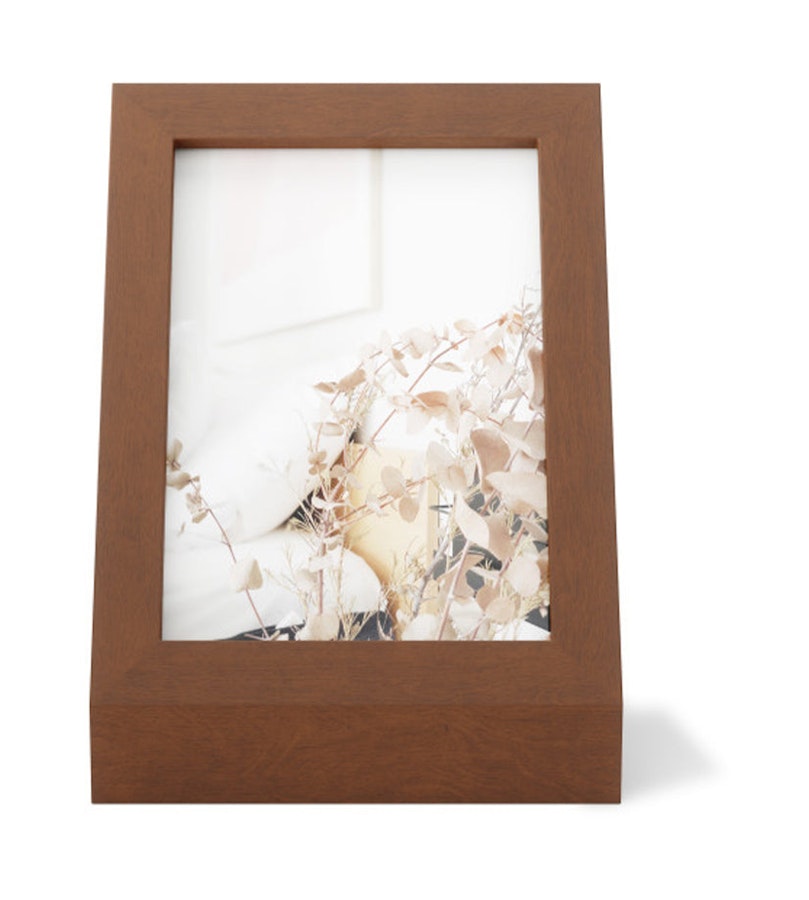 Umbra Podium Picture Frame (13cm x 18cm) Light Walnut Light Walnut