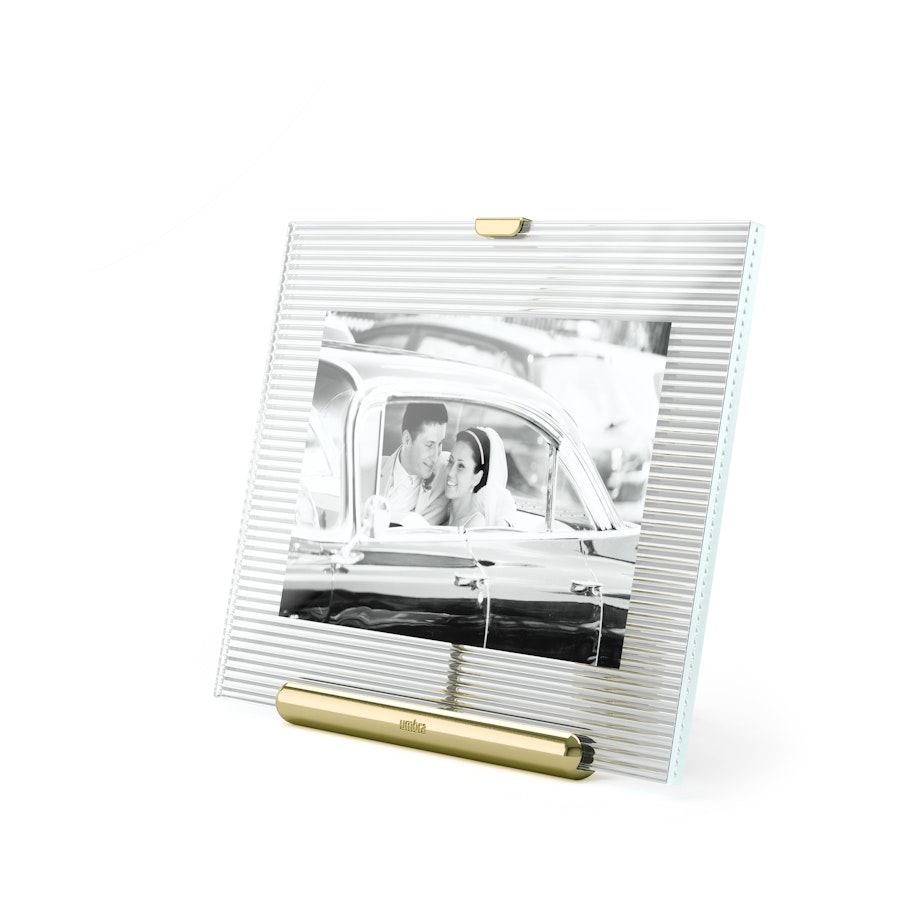 Umbra Flute 10 x 15cm Picture Frame Brass Brass