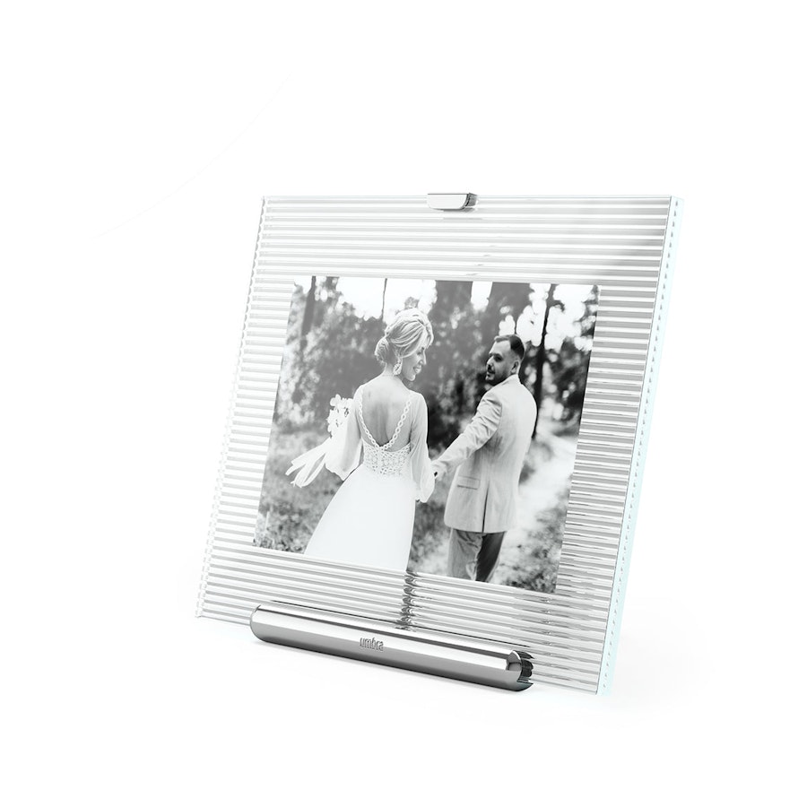 Umbra Flute 10 x 15cm Picture Frame Chrome Chrome
