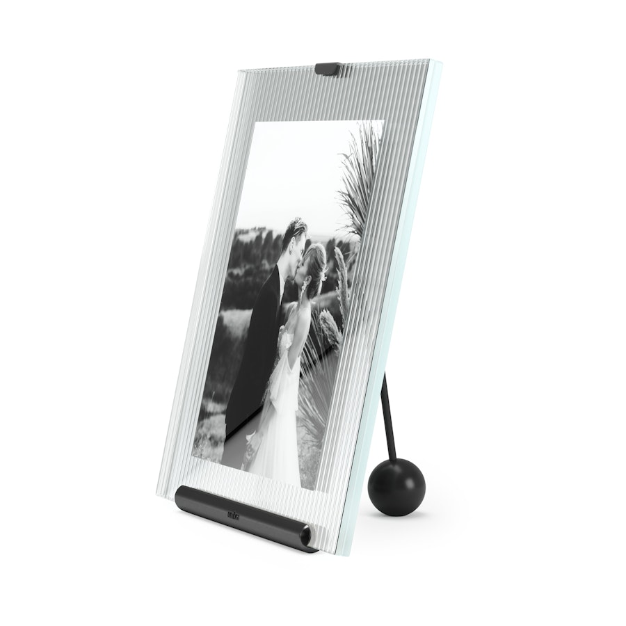 Umbra Flute 13 x 18cm Picture Frame Black Black