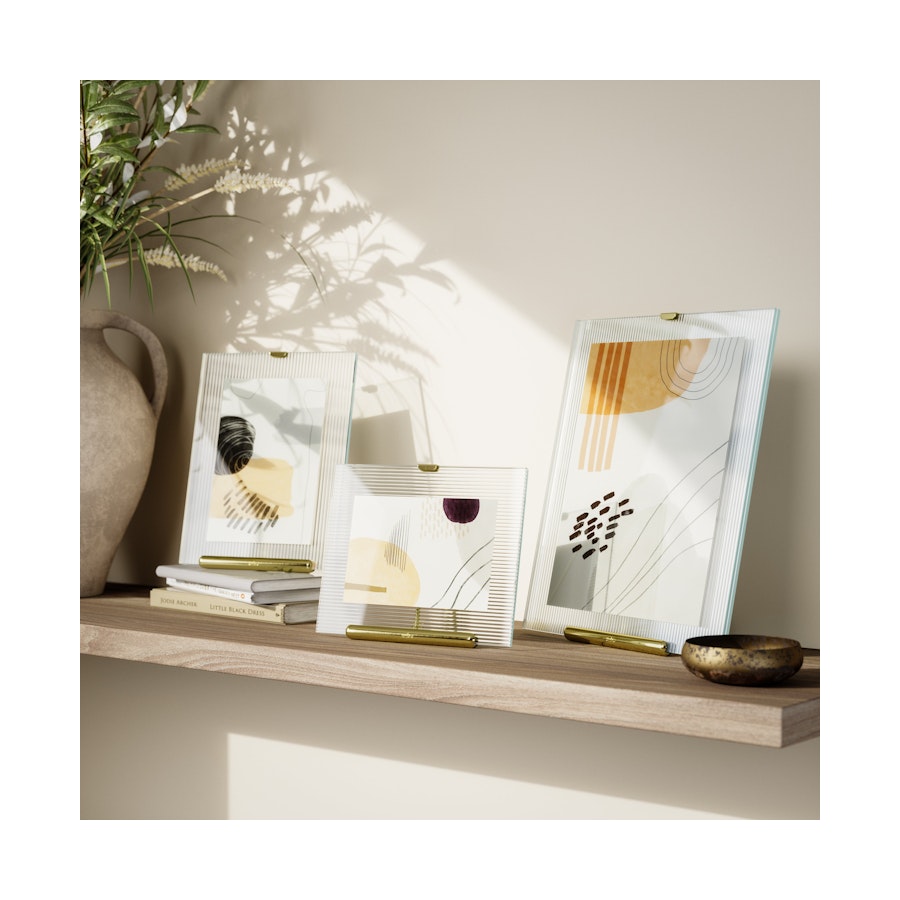 Umbra Flute 13 x 18cm Picture Frame Brass Brass