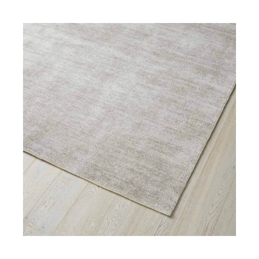 Weave Home Almonte Bamboo Silk Rug (2m x 3m) Oyster Oyster