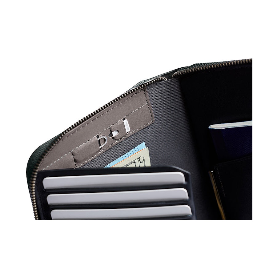 Bellroy Travel Folio Second Edition Everglade Everglade