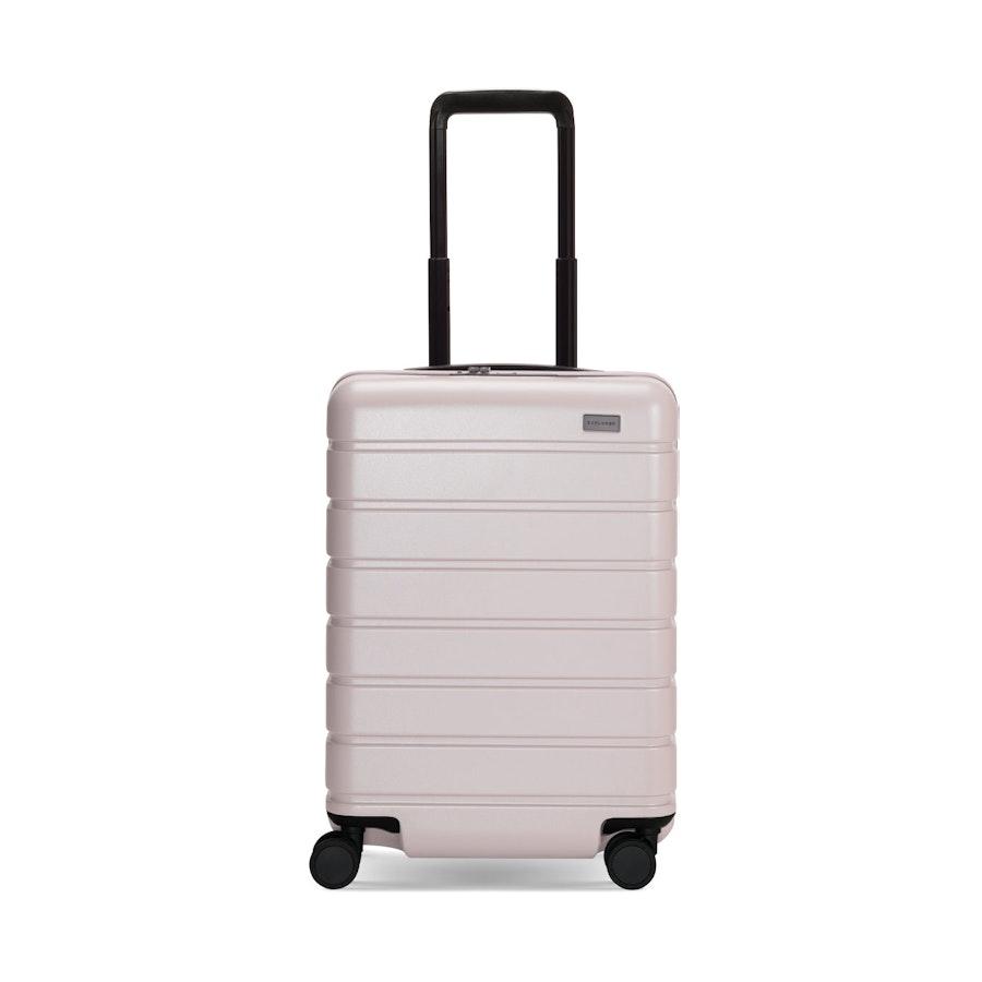 Explorer Arlo Pro 52cm Hardside USB Carry-On Suitcase Fog Fog