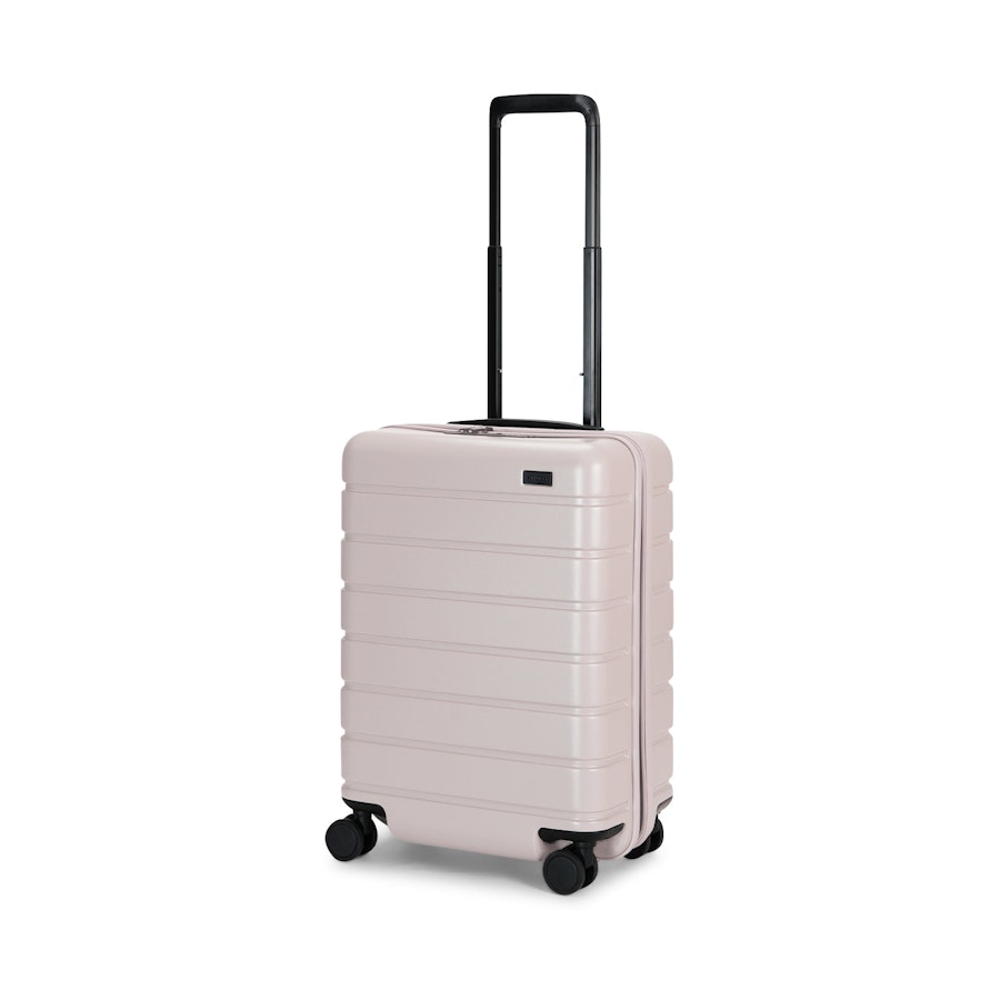 Explorer Arlo Pro 52cm Hardside USB Carry-On Suitcase Fog Fog