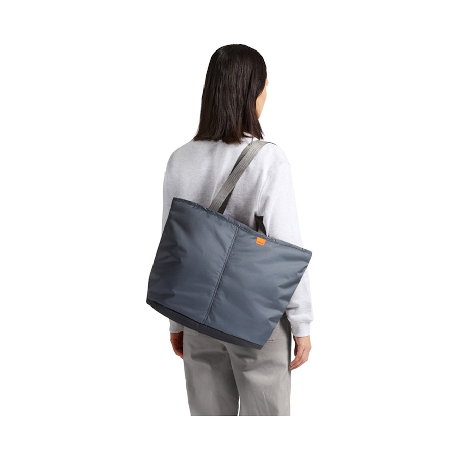 Bellroy Cooler Tote Charcoal Charcoal