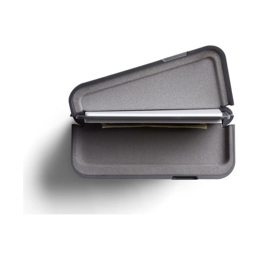 Bellroy Flip Case - Second Edition Terracotta Terracotta